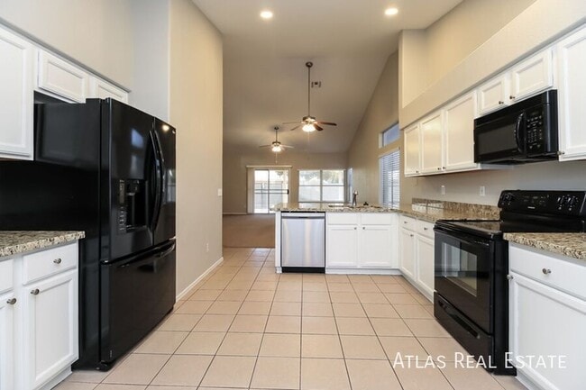 Building Photo - 7315 E Navarro Ave