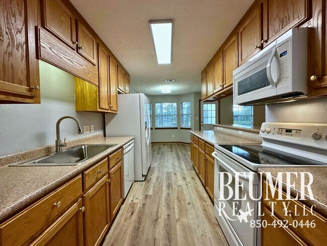 Building Photo - Lakefront Living Minutes to NAS & Perdido Beaches