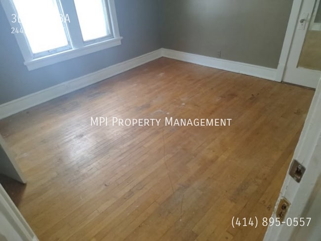 Building Photo - 2447 N 39th St