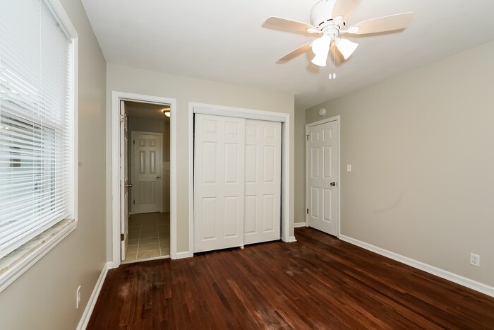 Building Photo - 5508 Gallagher Dr