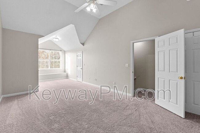 Building Photo - 2110 Buckhaven Dr