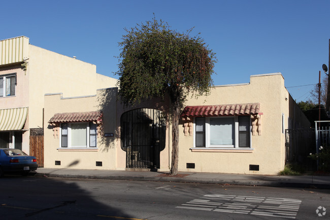 Building Photo - Grace Court