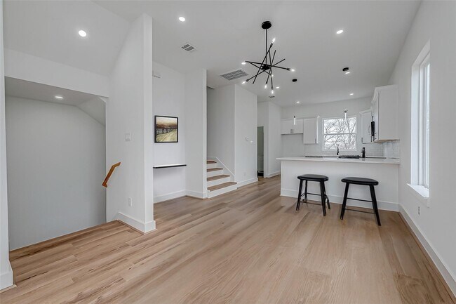 Building Photo - 3624 Goodhope St