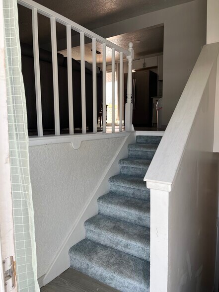 Building Photo - 1202 N 250 E