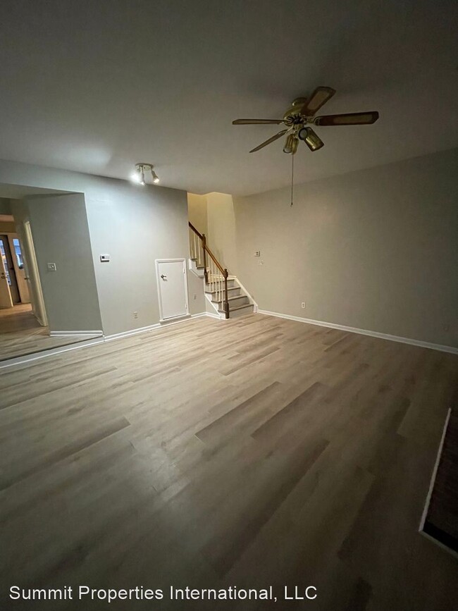 Building Photo - 2 br, 2.5 bath House - 2816 Iron Gate Lane