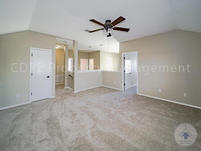 Building Photo - 4016 Summerhill Ln