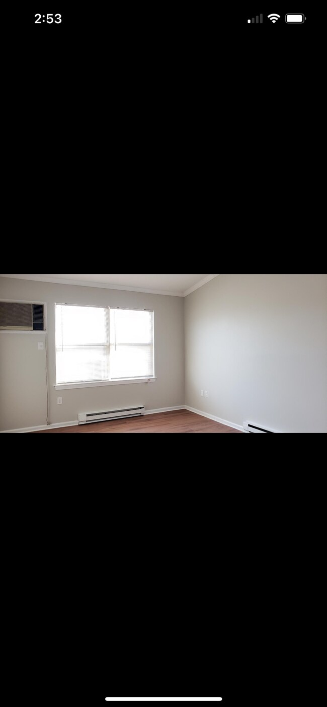 Building Photo - 89 Coleman St