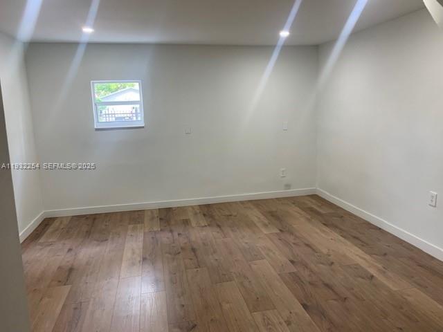 Building Photo - 10 NE 59th St