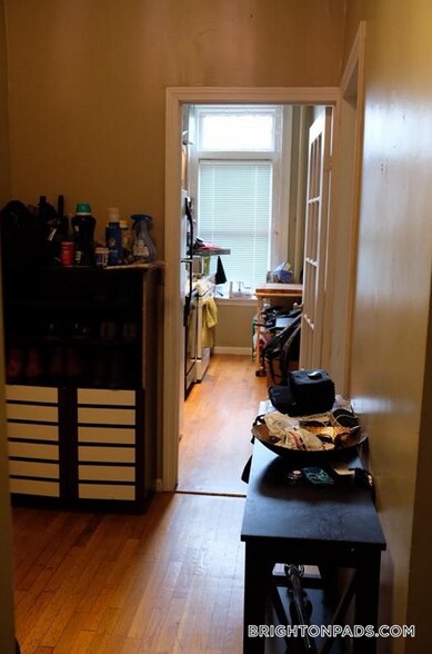 Building Photo - 1874 Commonwealth Ave