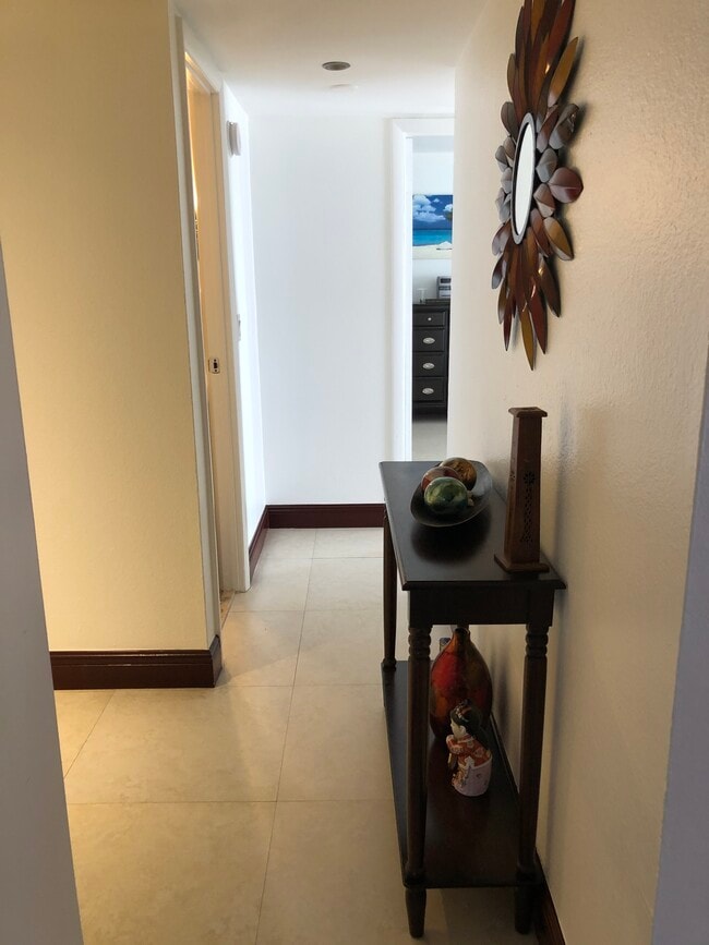 Building Photo - 10447 SW 108th Ave