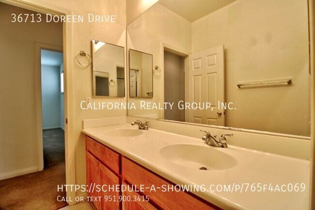 Building Photo - 36713 Doreen Dr