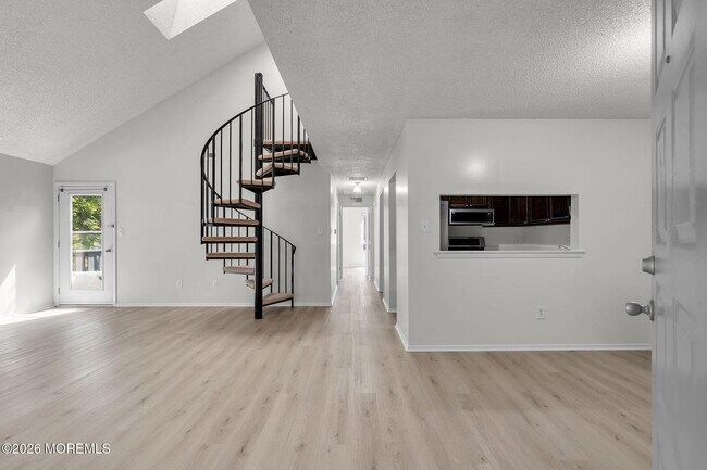 Building Photo - 4403 Aberdeen Dr