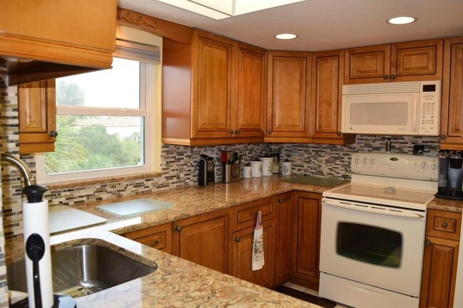 Building Photo - 1215 S Portofino Dr