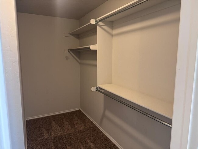 Building Photo - 2525 W Oklahoma Ave