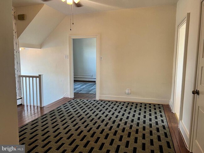 Building Photo - 14007 Misty Gln Ln