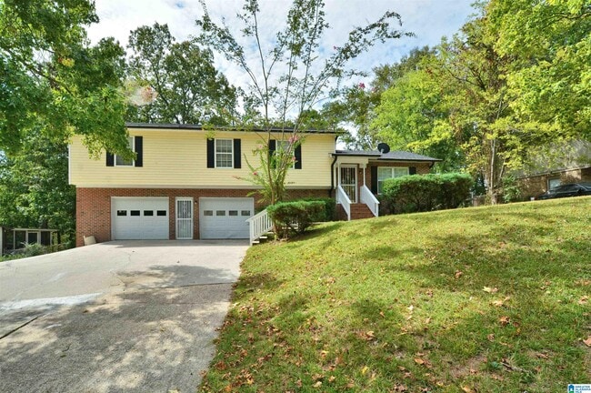 Building Photo - 17211721 Maralyn Dr