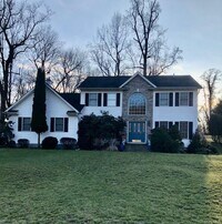 Building Photo - 1 Anna Ct