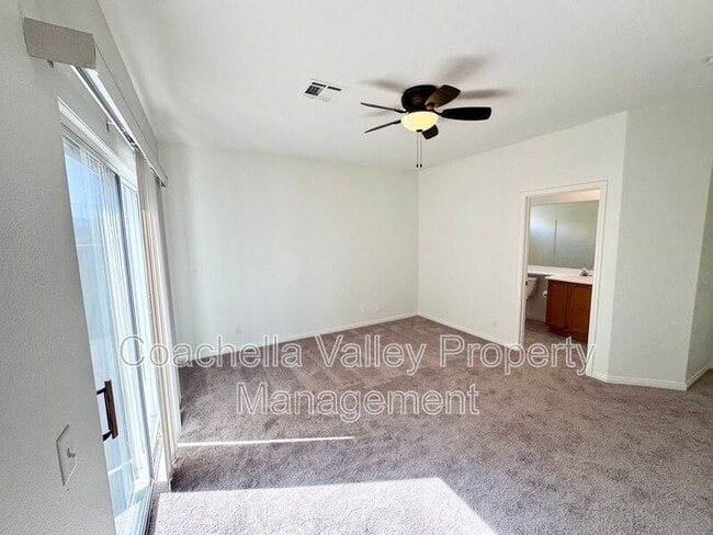 Building Photo - 74091 Daisy Ln