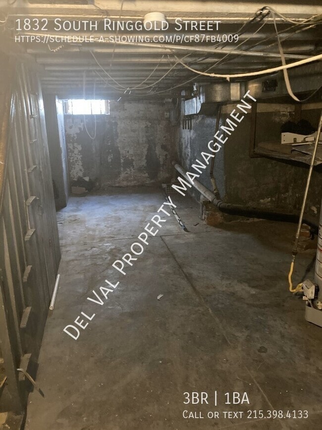 Building Photo - 1832 S Ringgold St