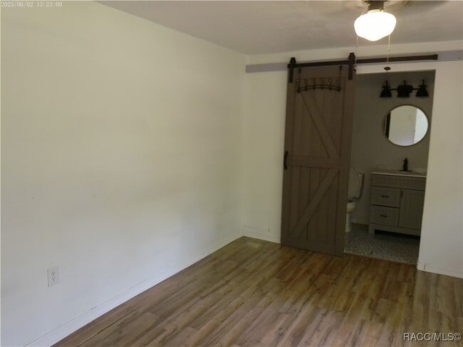 Building Photo - 5526 S Bristol Terrace