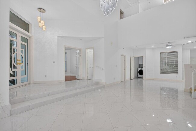 Building Photo - 7087 NW 78th Pl