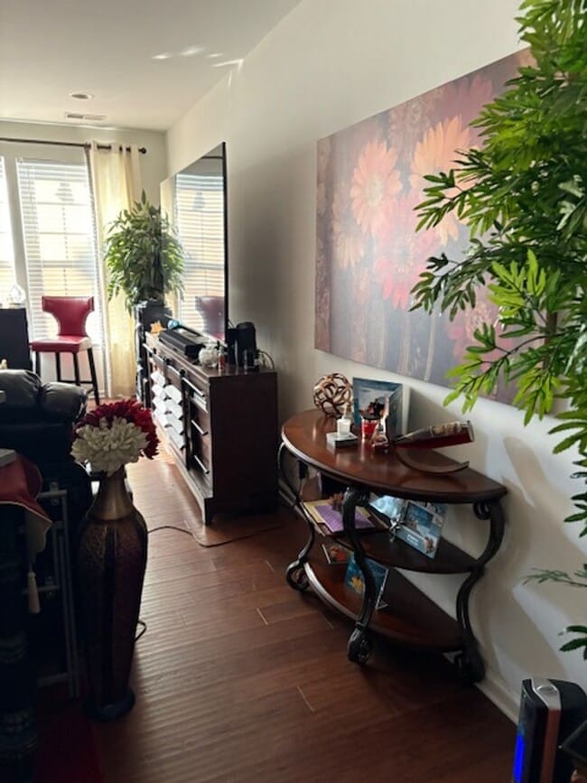 Building Photo - Newer Home for Rent