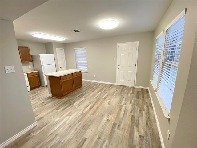 Building Photo - 1656 Lionheart Dr