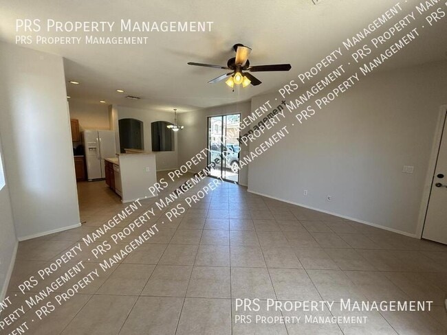 Building Photo - 3651 E Sundance Ave