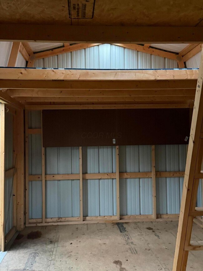 Building Photo - 346 Main St