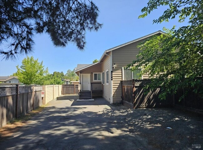 Building Photo - 2010 Imola Ave