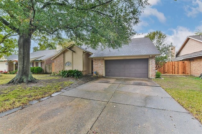 Building Photo - 10306 Wayward Wind Ln