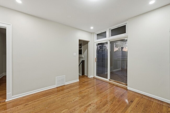 Building Photo - 2134 73rd Ave