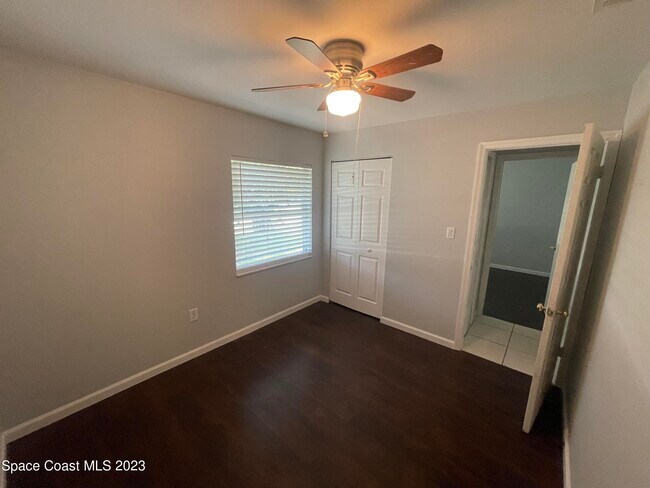 Building Photo - 146 Richardson St SE