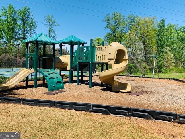 Building Photo - 3015 Whittier Way