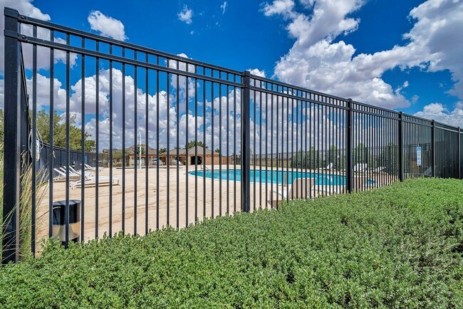 Building Photo - 6910 Kate Reed Dr