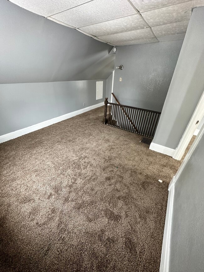 Building Photo - 1616 9th St