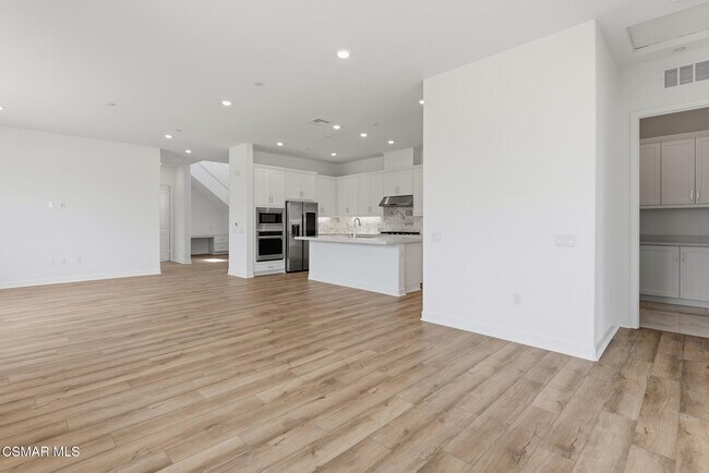 Building Photo - 24582 Camino Canoa