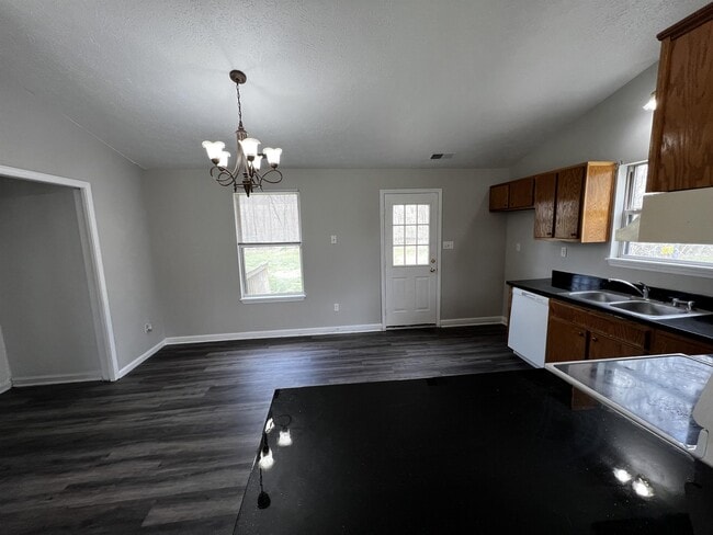 Building Photo - 9408 Pirouette Ave