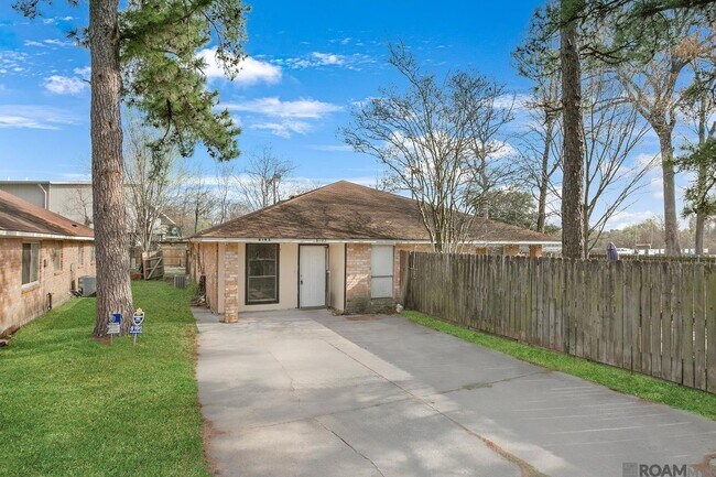 Building Photo - 8195 Jefferson Park Dr