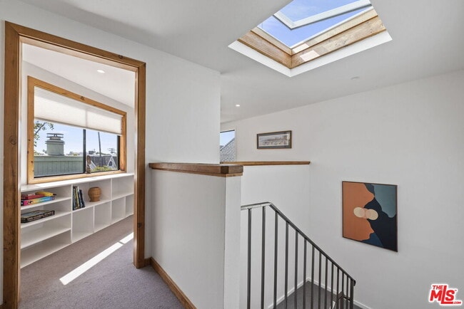 Building Photo - 2607 2nd St