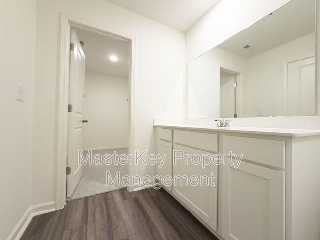 Building Photo - 129 N Chubb Rdg