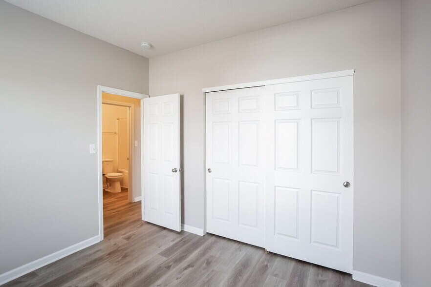 Building Photo - 11631 High Timber Dr