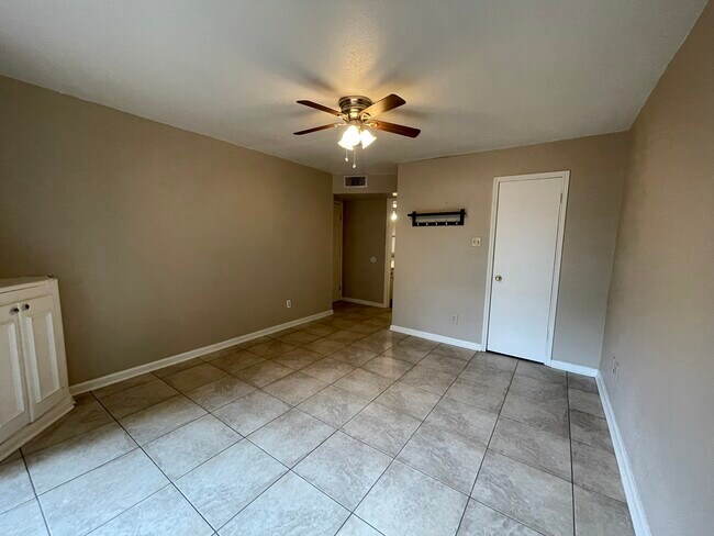 Building Photo - 4635 Wild Indigo St