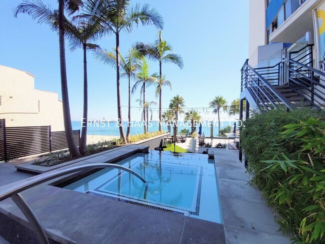 Primary Photo - Stunning Ocean View Condo, Luxury Living i...