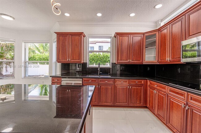 Building Photo - 15699 SW 54th Ct
