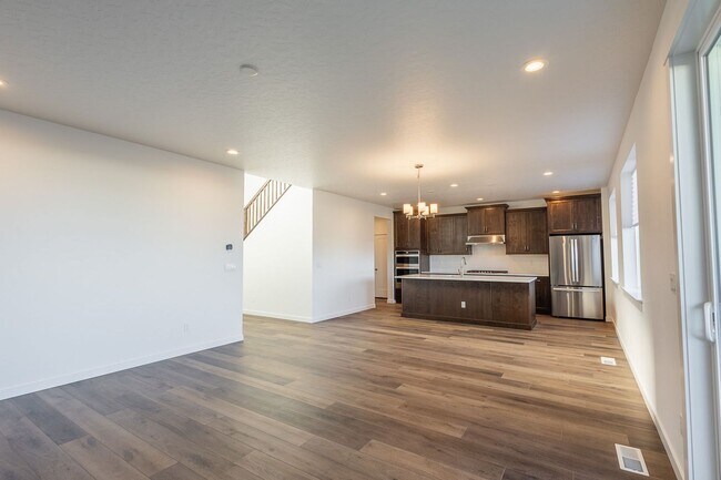 Building Photo - Brand New Home in an Amenity Filled Neighborhood