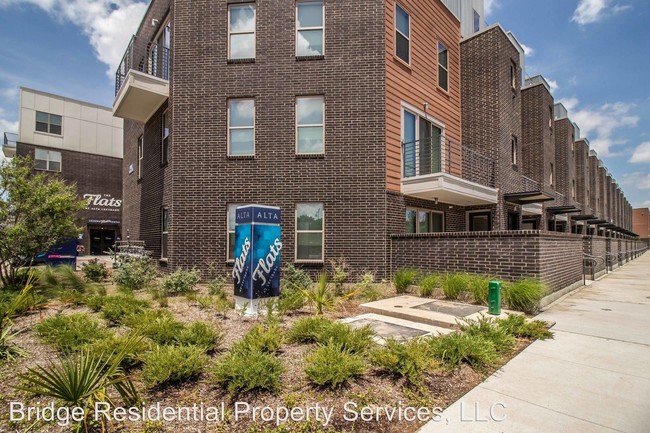 Primary Photo - 4 br, 4 bath House - 500 Harrold Street #3101