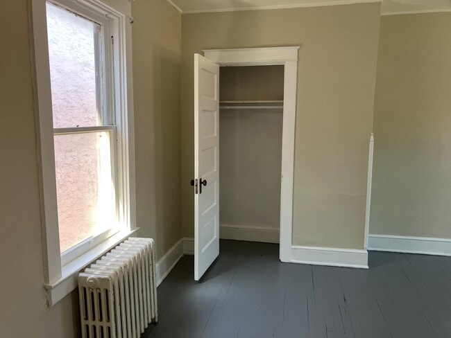 Building Photo - 116 N Marshall St