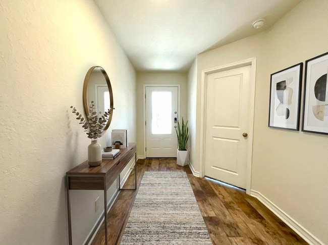 Building Photo - **APPLICATION RECEIVED** *MOVE IN SPECIAL* Stunning 4/2 Home With Access To Pool, Trails & 24-Hou...