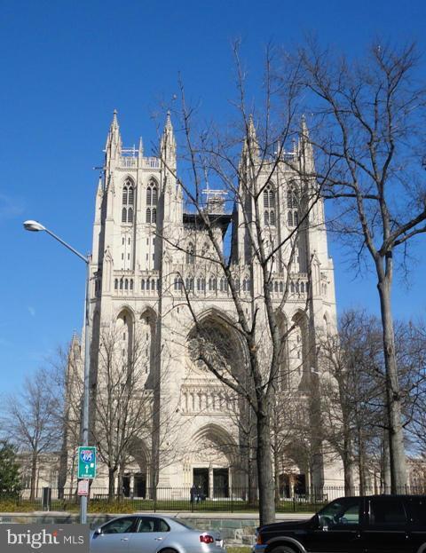 Building Photo - 3024 Wisconsin Ave NW